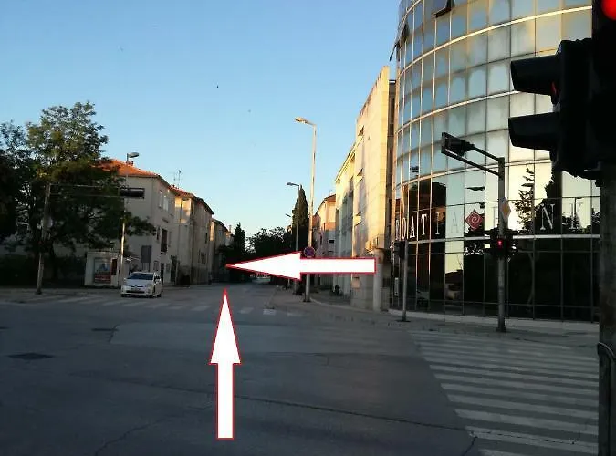 아파트먼트 야스나 아파트 *